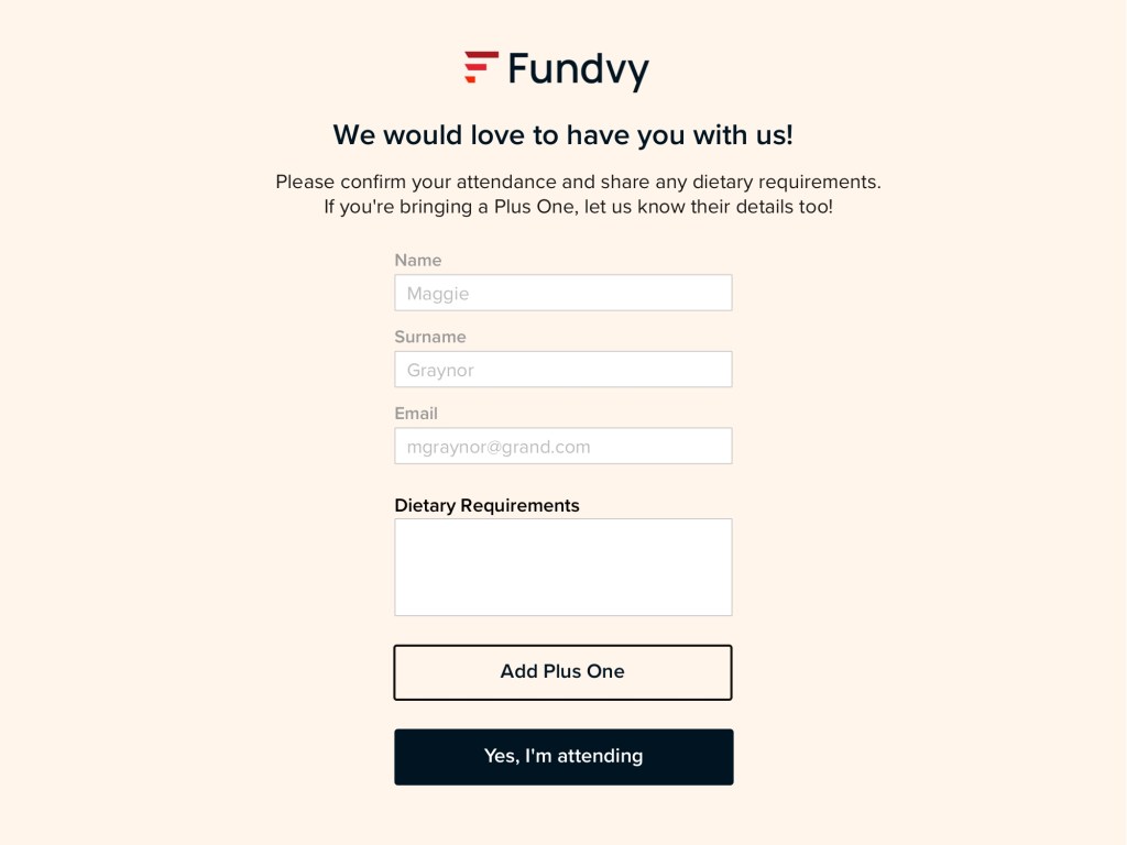 Form di RSVP mobile-responsive con campi precompilati delle informazioni degli ospiti